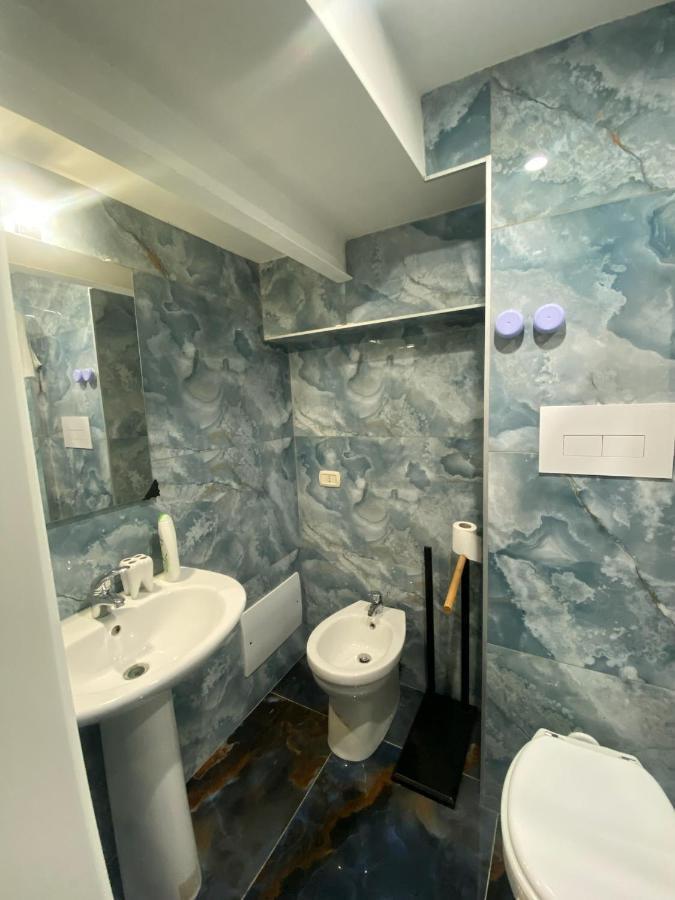 Capodichino Guest House Napoli Exterior foto